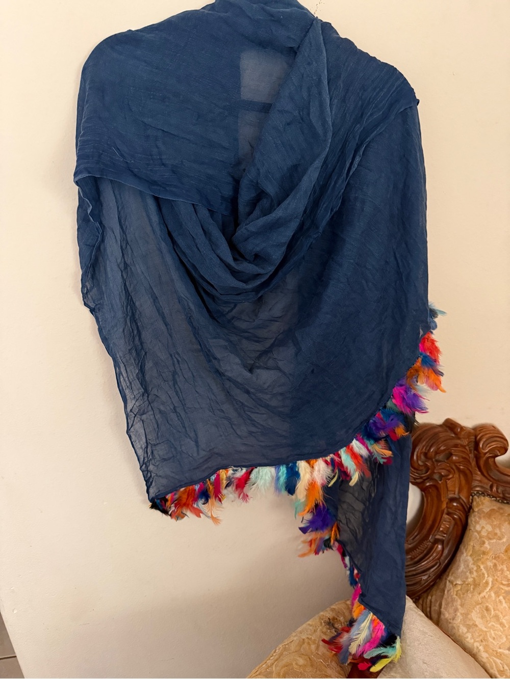 Deep Blue Shall / Wrap with Multi-Color Feathers